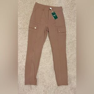 HALARA Brown High-Waist Cargo Leggings